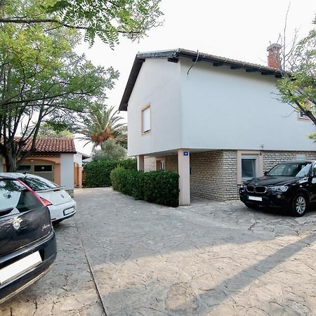 Beach Boy & Pool Girl Apartments Вир Экстерьер фото