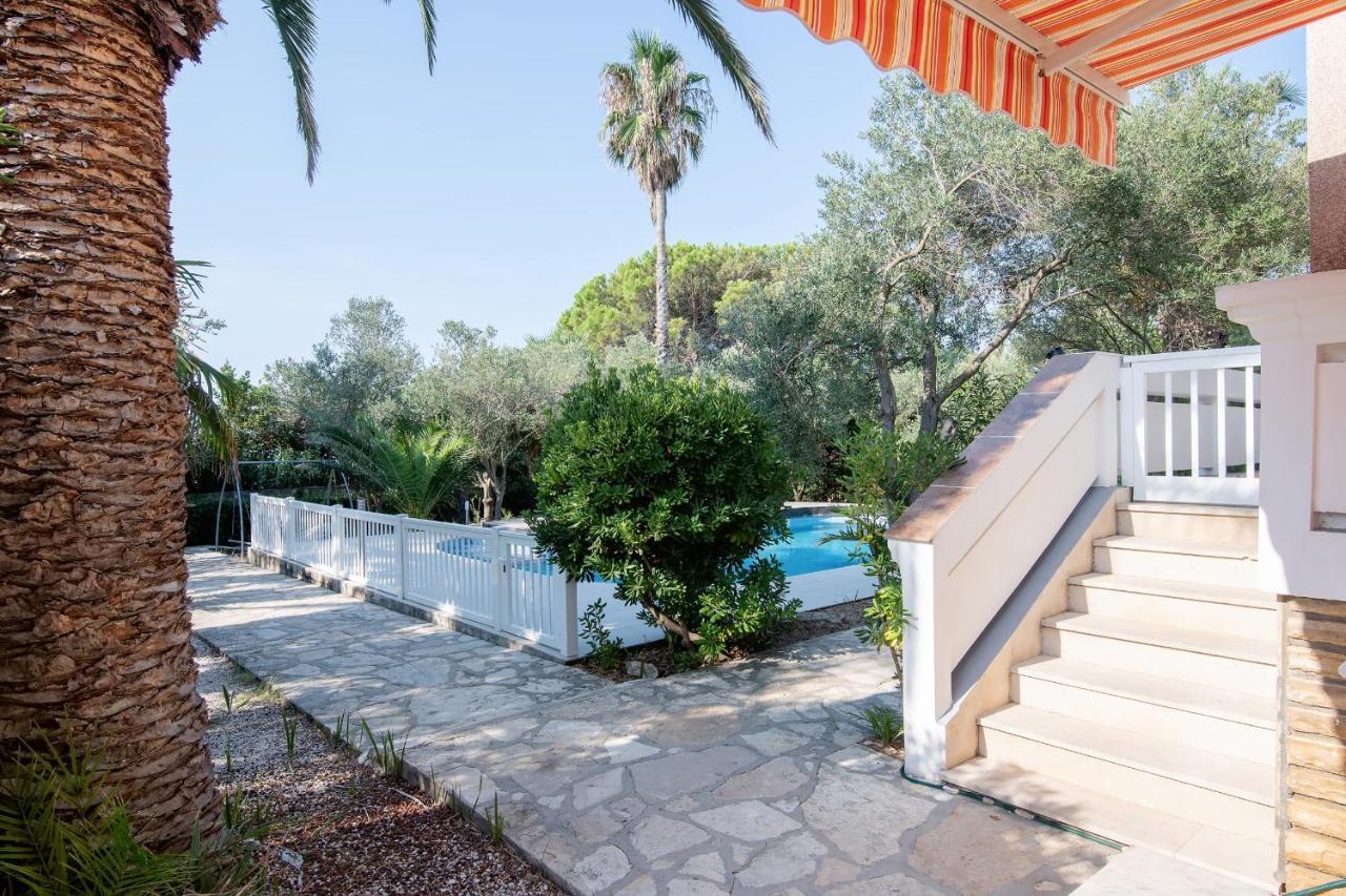 Beach Boy & Pool Girl Apartments Вир Экстерьер фото
